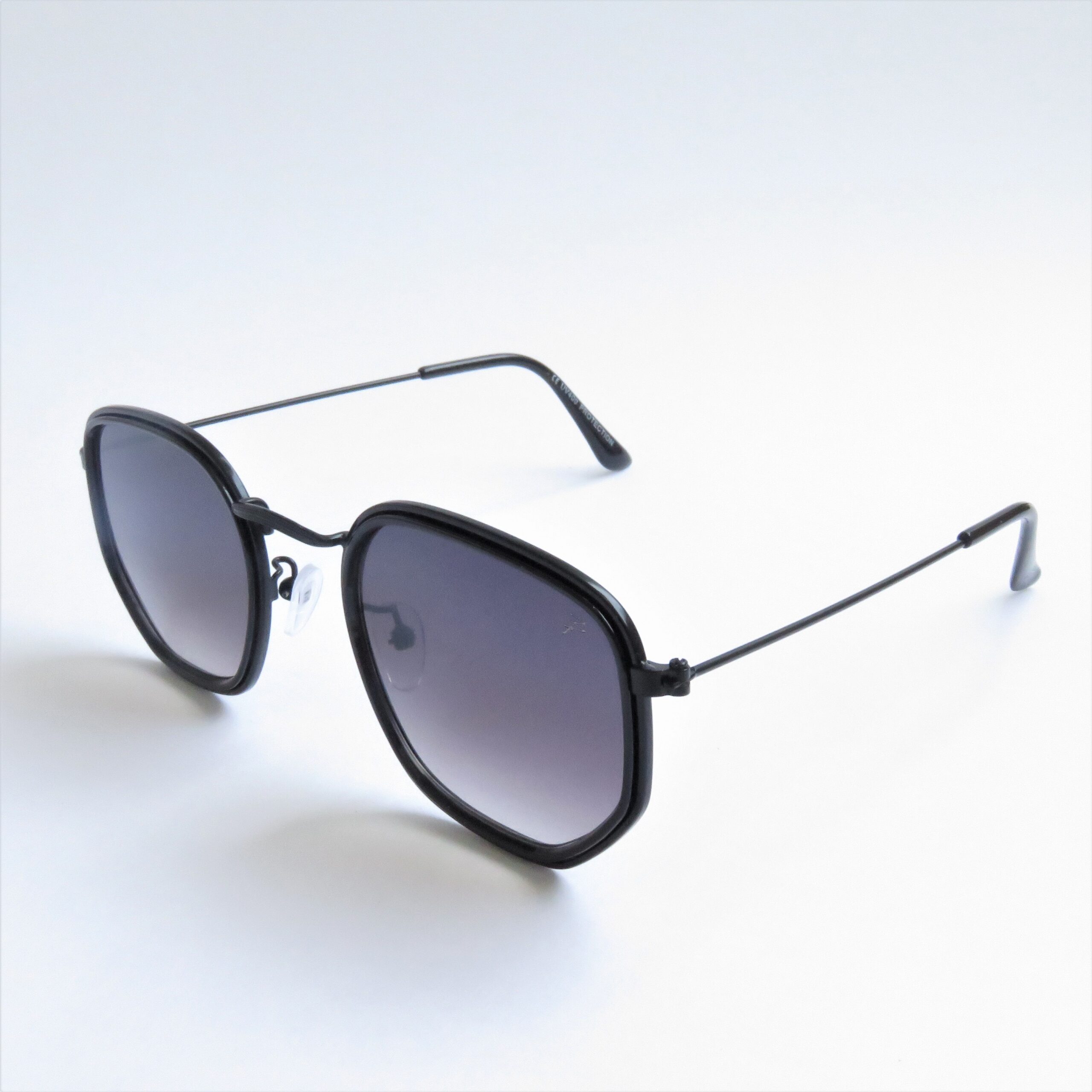 URBAN FORCE B 3