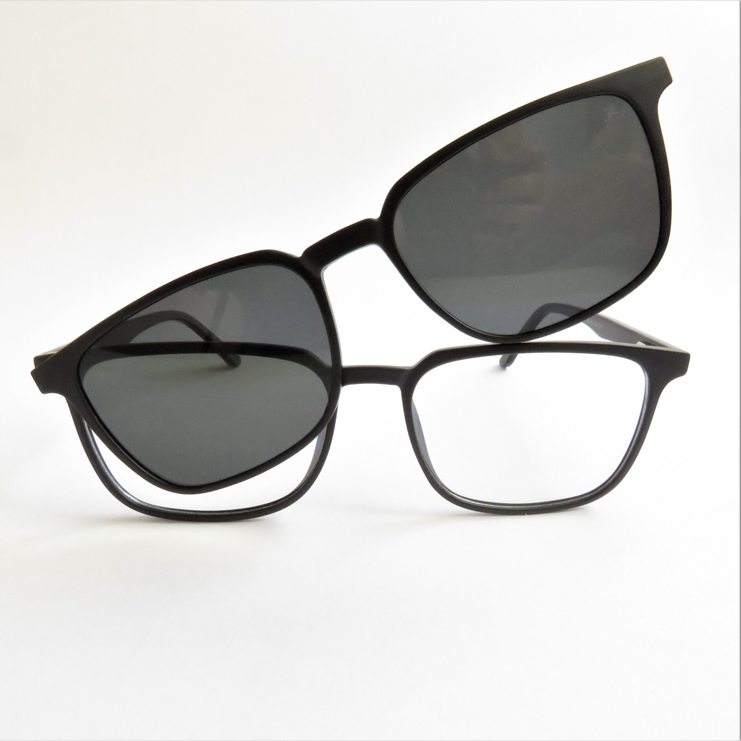 COLUMBUS BLACK 3